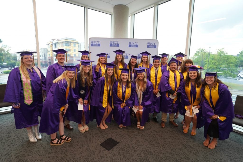 Photo of SHL Spring 2022 undergraduates in the graduation robes